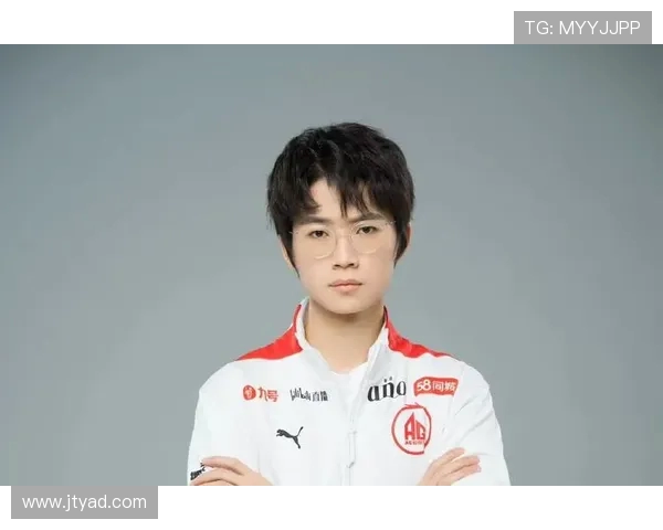 直播热议现版本中路成核心大黄直言久诚或该复出版本更迭王者荣耀赛场